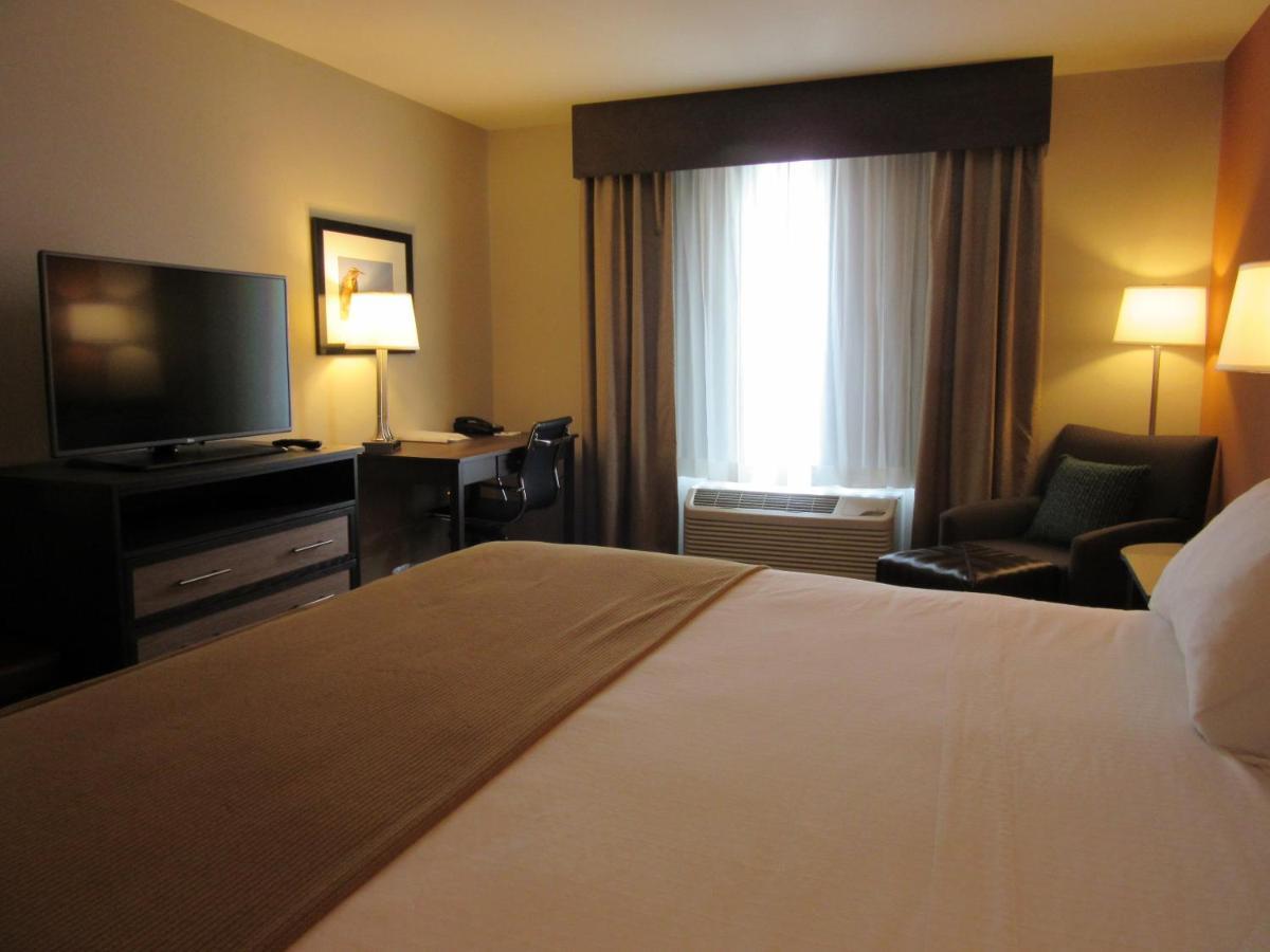 Holiday Inn Express Wichita South By Ihg Екстериор снимка